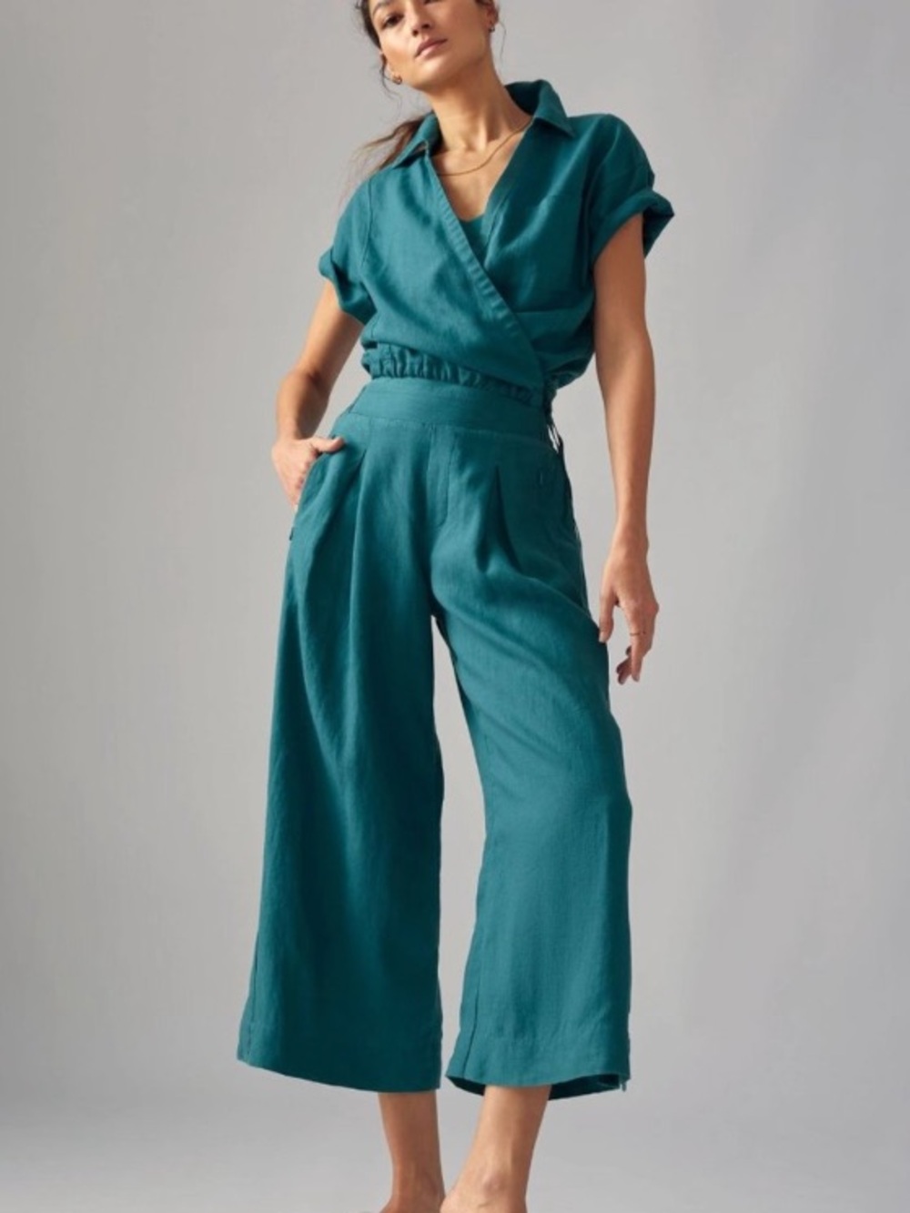 Athleta "Playa" Linen Crop Wide Leg Pants Size 14 Dark Teal Green